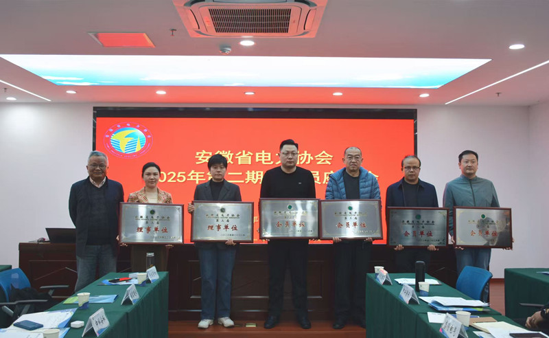 1763107315349199.jpg 200f37a7c3ec819458203c6201bc690d_副本.jpg