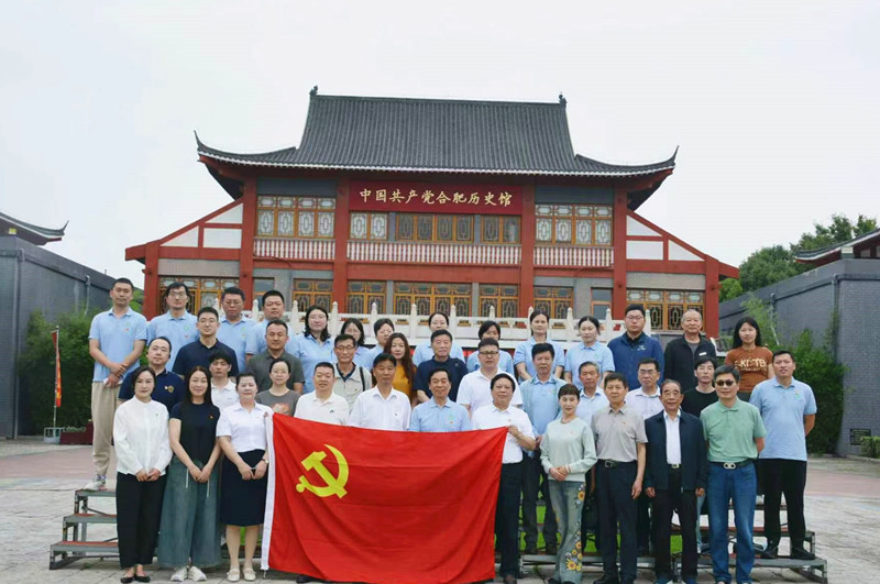 c13e49cd6862704706ddef483898a1de_副本.jpg